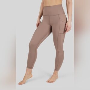 Yogalicious, Nutmeg High-Waisted Leggings W/pockets Women's Sz Small. NWT yoga